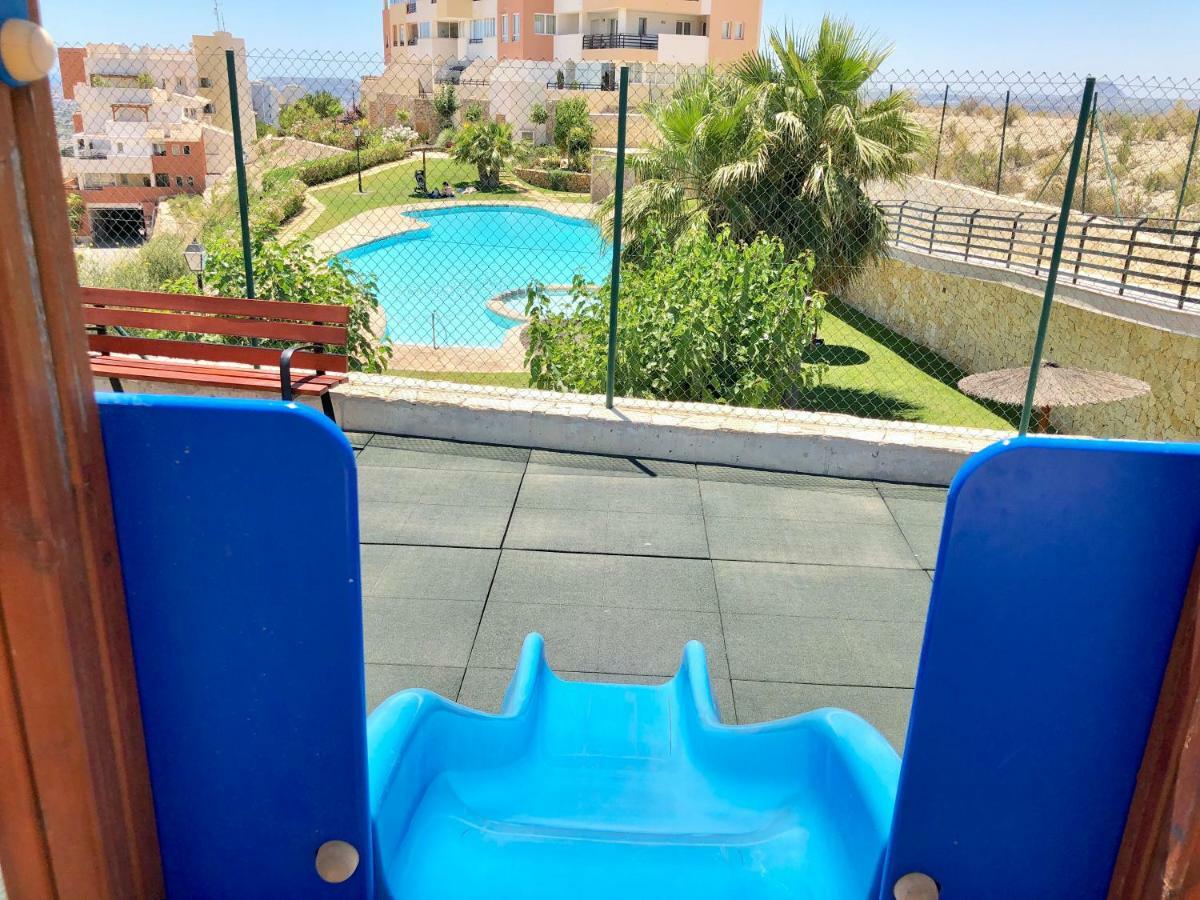 Apartament El Castillo De Bonalba Mutxamel Eksteriør bilde
