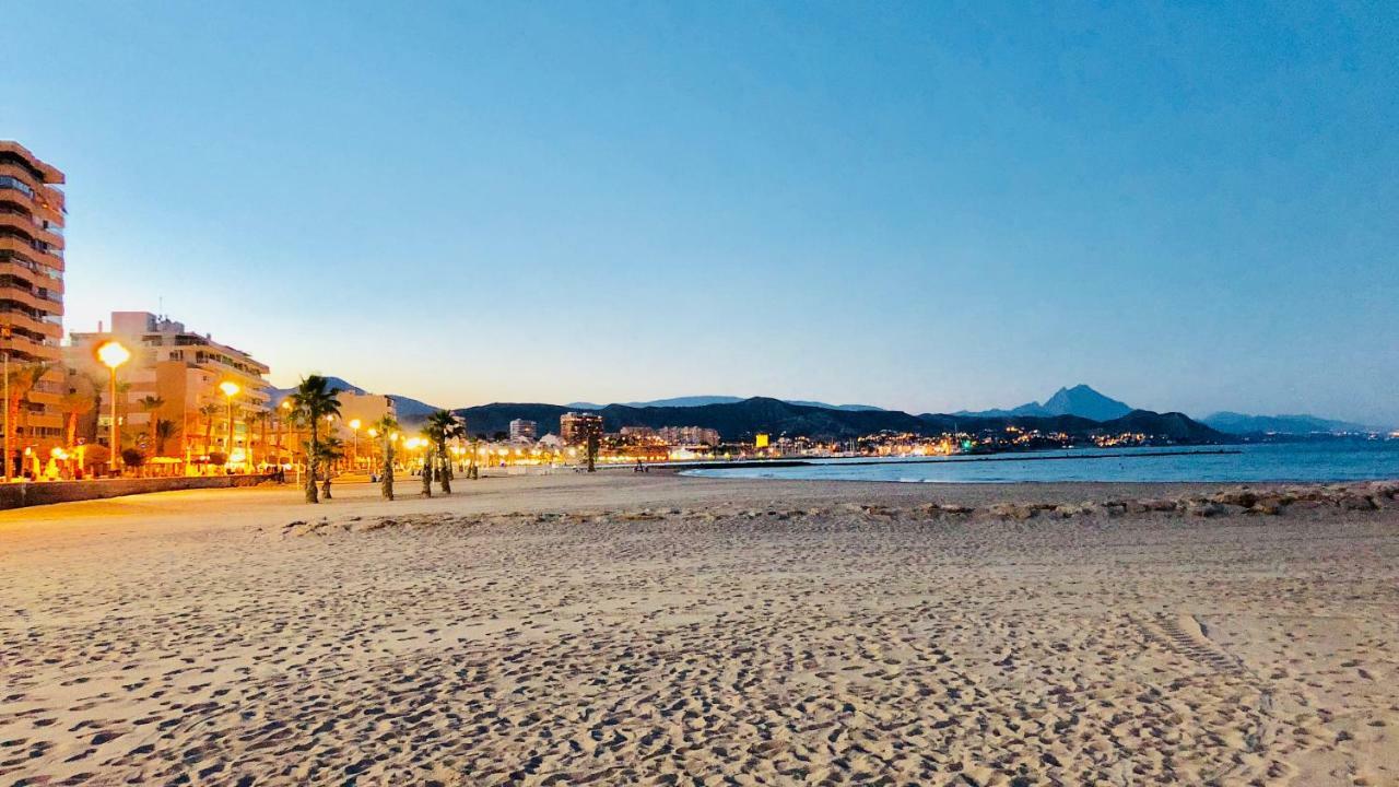 Apartament El Castillo De Bonalba Mutxamel Eksteriør bilde