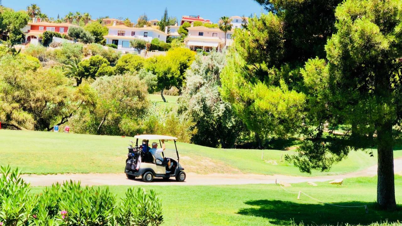Apartament El Castillo De Bonalba Mutxamel Eksteriør bilde